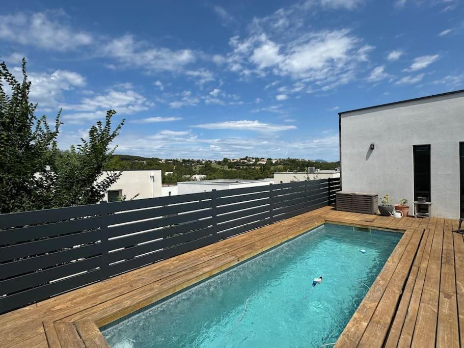 Luxury Villa With Pool And View Juvignac Extérieur photo